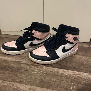 Womens air Jordan 1 retro high “bubble gum”